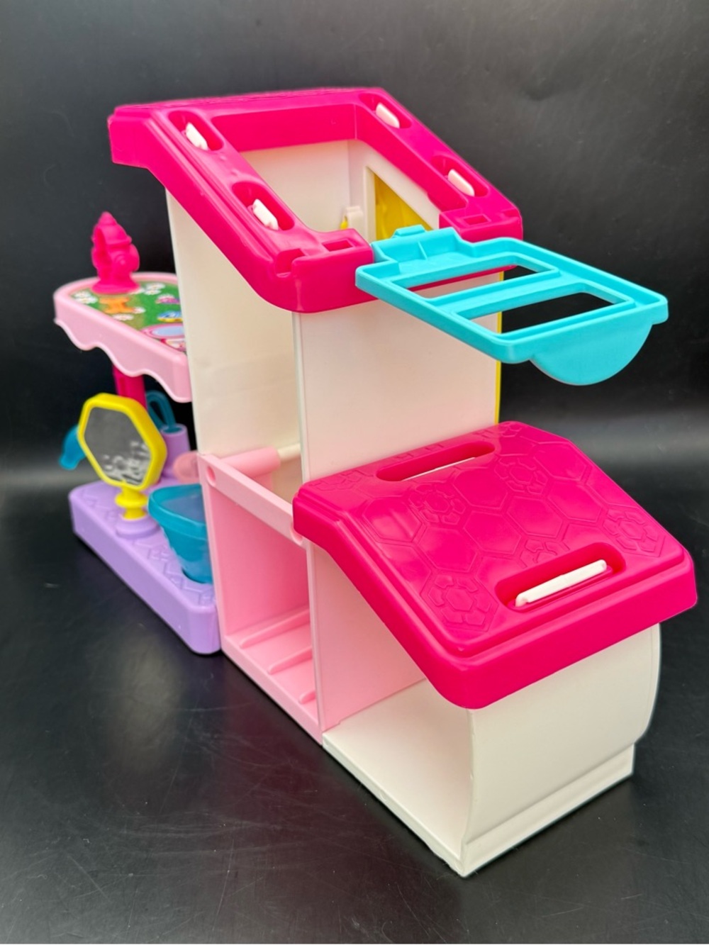Fisher-Price Little People Barbie Pet Spa & Car w/Sounds, 3 Girls & 2 Pets WORKS - Picture 7 of 14